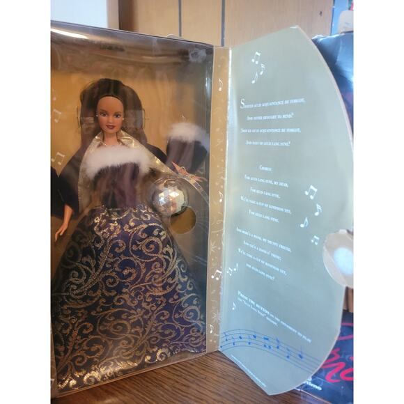 Vintage 2001 Ring in the New Year Holiday Barbie NIB - Picture 3 of 9